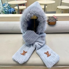 Louis Vuitton Caps Scarfs